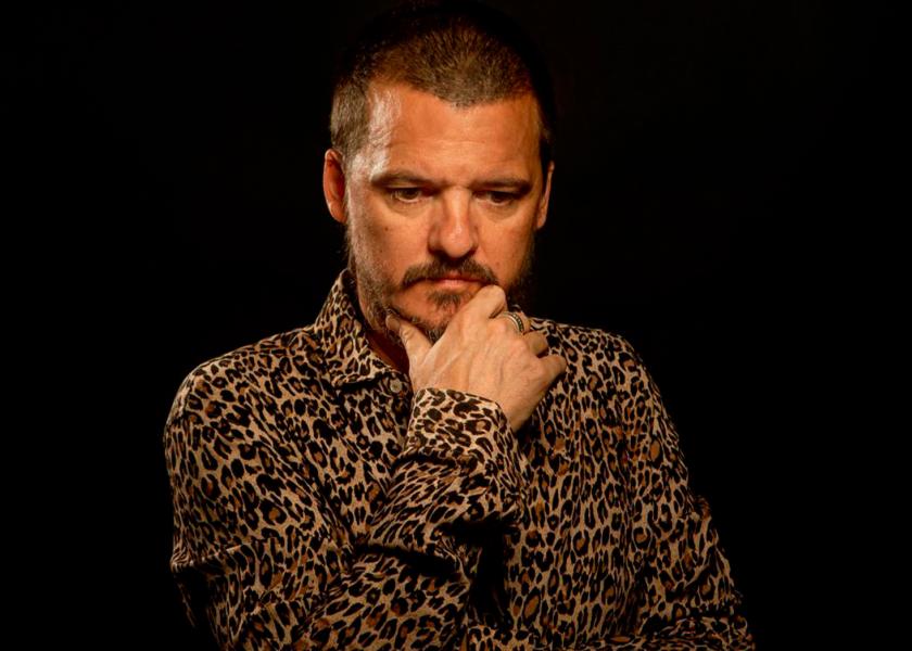 coque malla revolucion cover