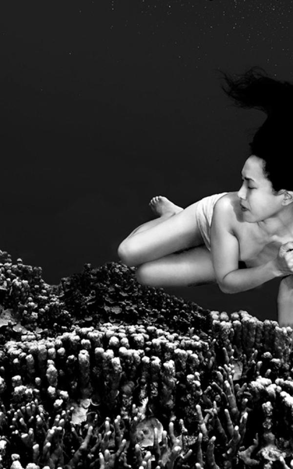 Free diver Ai Futaki and the ocean are the protagonists of the ‘Somos Agua’ exhibition. 