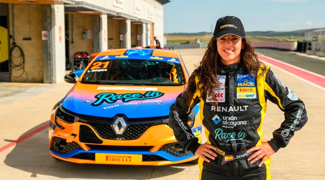 Driver Lydia Sempere poses next to the car she’ll race with in the Clio Cup